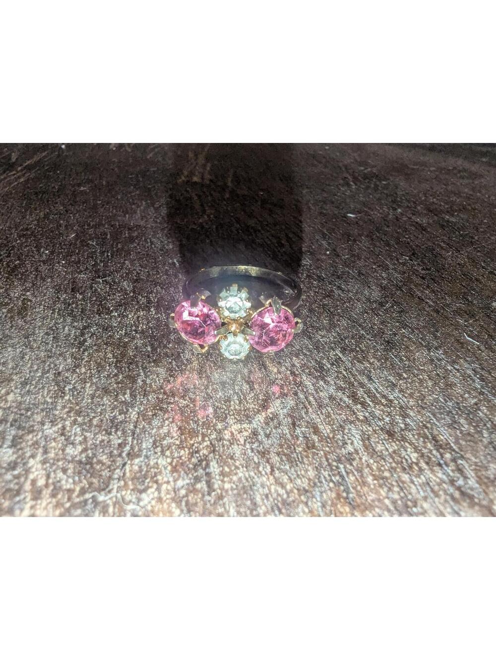 Vintage Ring with Pink and Clear Stones